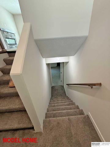 16663 Locust Street, Omaha, NE 68116