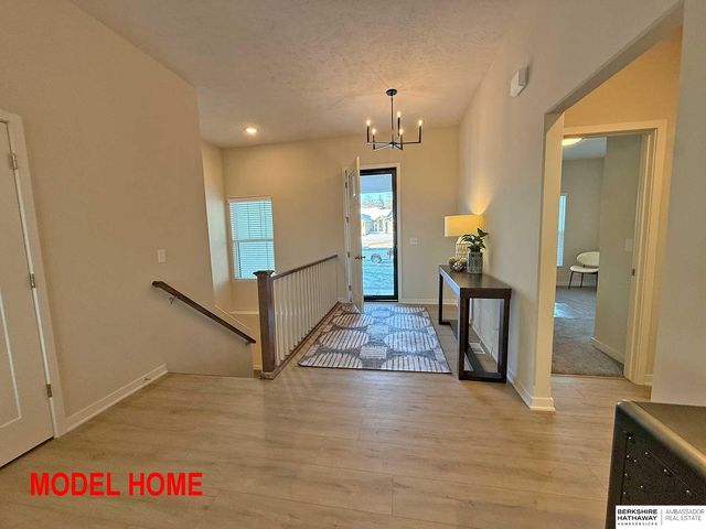 16663 Locust Street, Omaha, NE 68116