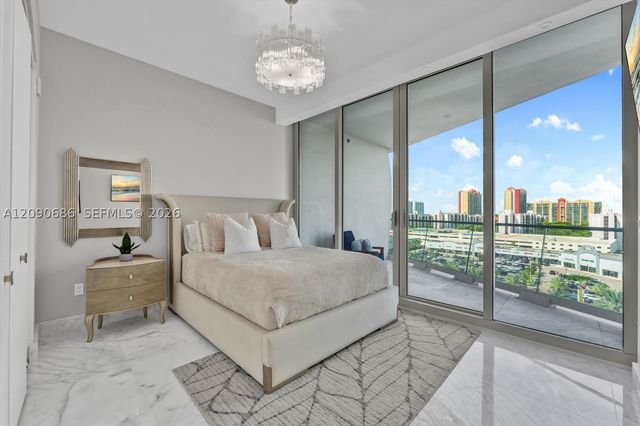 16901 Collins Ave 803, Sunny Isles Beach, FL 33160