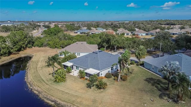 7403 SURREY WOOD LANE, Apollo Beach, FL 33572