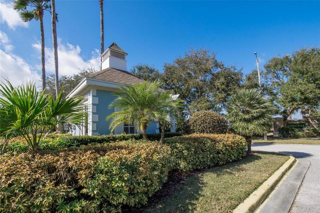 7403 SURREY WOOD LANE, Apollo Beach, FL 33572