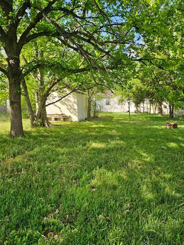 1510 SW B Ave, Lawton, OK 73501