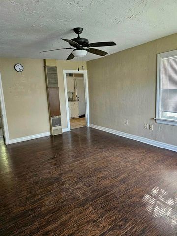 1510 SW B Ave, Lawton, OK 73501