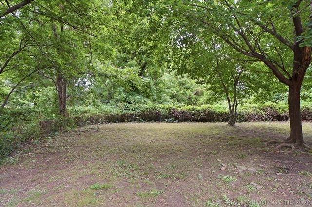 6120 S Trenton Avenue, Tulsa, OK 74136