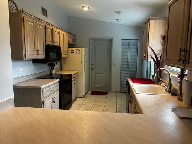 26 BANNERWOOD LANE, Palm Coast, FL 32137