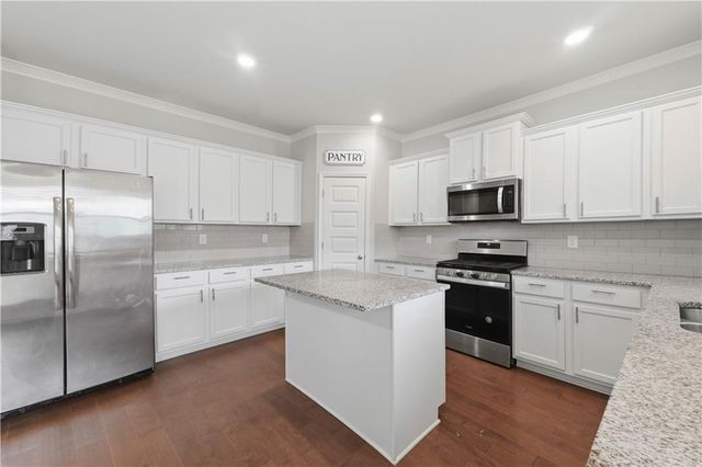 19 Azalea Bloom Drive, Loganville, GA 30052