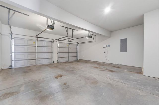 19 Azalea Bloom Drive, Loganville, GA 30052
