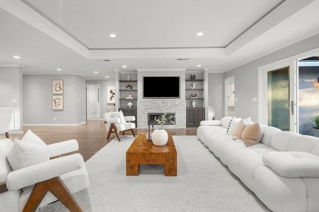 1567 Siesta Drive, Los Altos, CA 94024