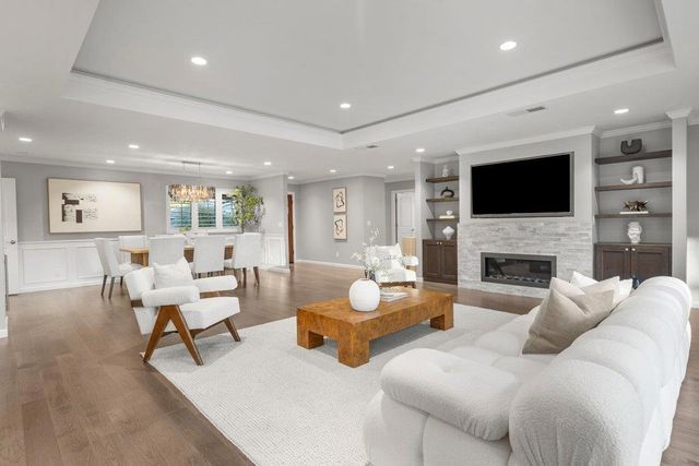 1567 Siesta Drive, Los Altos, CA 94024