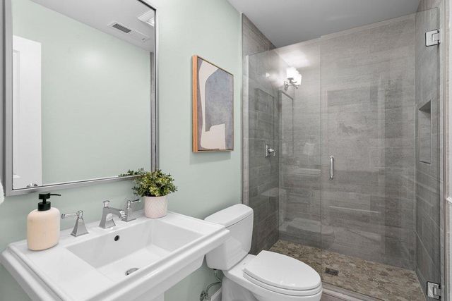 1567 Siesta Drive, Los Altos, CA 94024