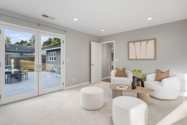 1567 Siesta Drive, Los Altos, CA 94024