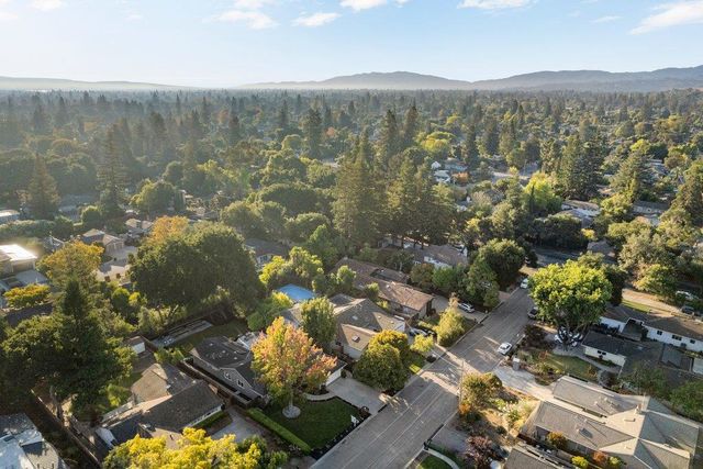 1567 Siesta Drive, Los Altos, CA 94024