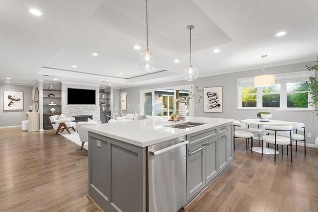 1567 Siesta Drive, Los Altos, CA 94024