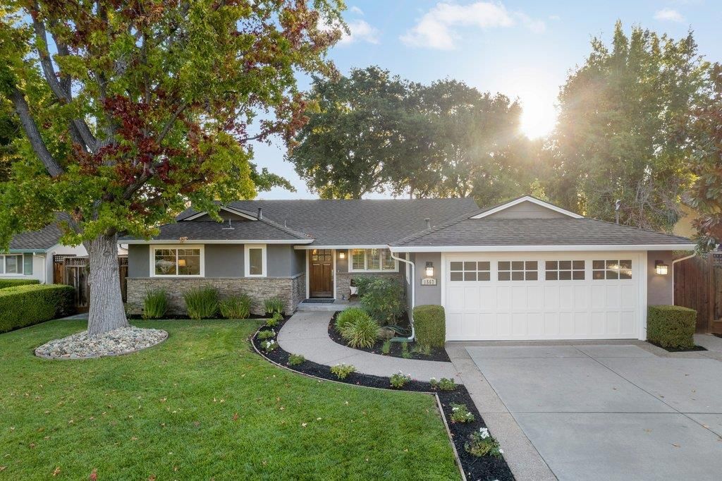1567 Siesta Drive, Los Altos, CA 94024