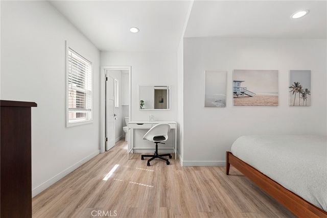 5916 E Ocean, Long Beach, CA 90803