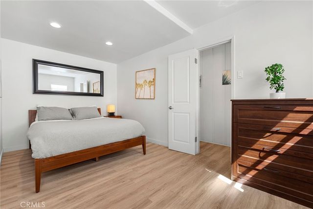 5916 E Ocean, Long Beach, CA 90803