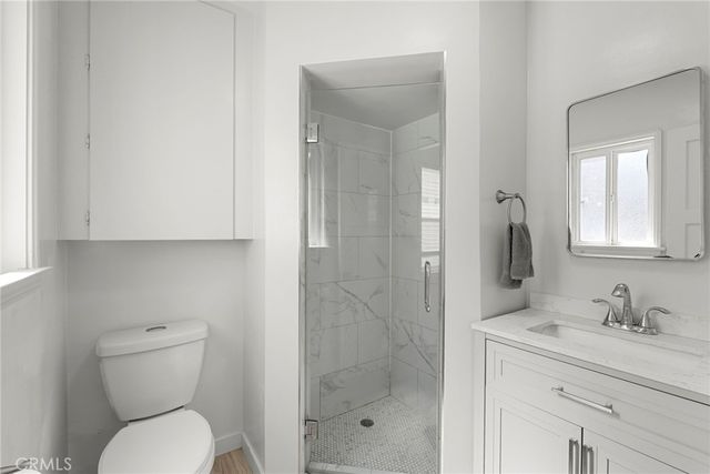 5916 E Ocean, Long Beach, CA 90803