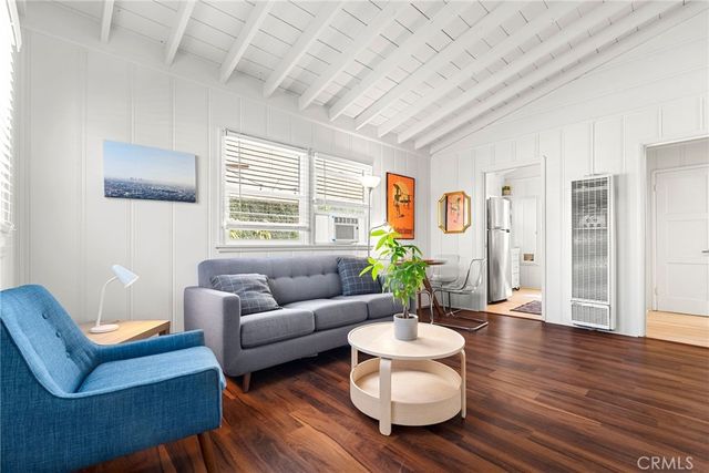 5916 E Ocean, Long Beach, CA 90803