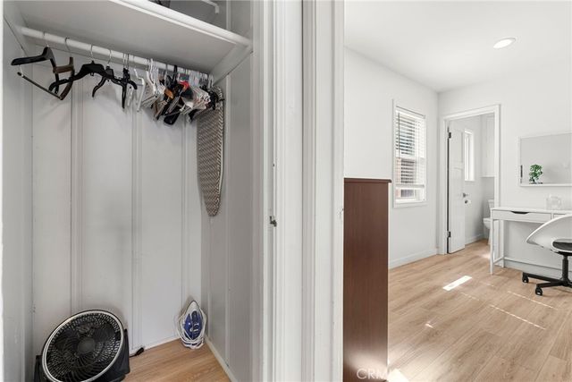 5916 E Ocean, Long Beach, CA 90803