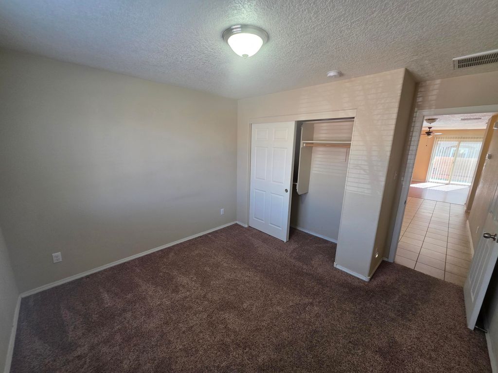 Image 5 of property listing at 2528 Pelizzano Drive SE, Albuquerque, NM 87124