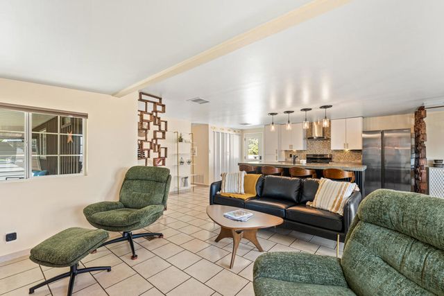 11 Ocotillo Lane, Palm Desert, CA 92260