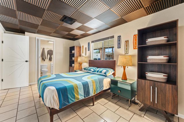 11 Ocotillo Lane, Palm Desert, CA 92260