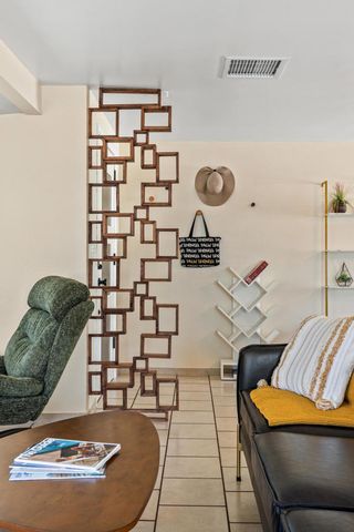 11 Ocotillo Lane, Palm Desert, CA 92260