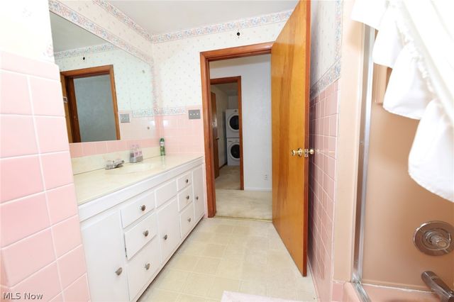 6291 Veterans Boulevard, Chester, WV 26034