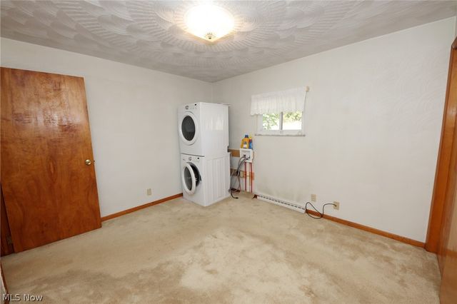 6291 Veterans Boulevard, Chester, WV 26034