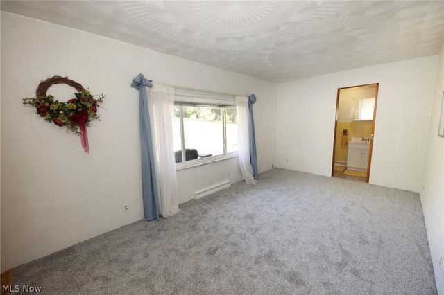 6291 Veterans Boulevard, Chester, WV 26034