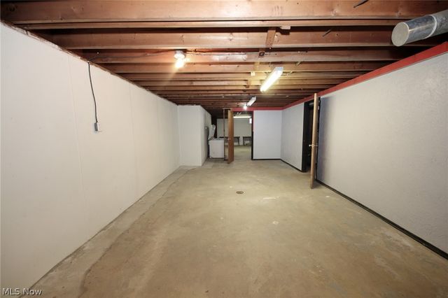 6291 Veterans Boulevard, Chester, WV 26034