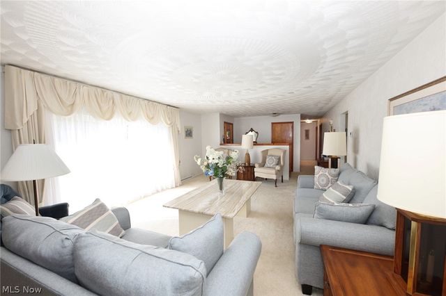 6291 Veterans Boulevard, Chester, WV 26034