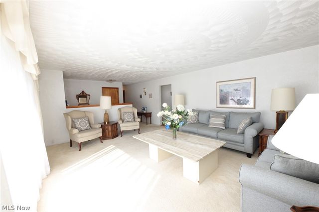 6291 Veterans Boulevard, Chester, WV 26034