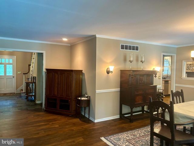 100 S SHORE DR, Dover, DE 19901