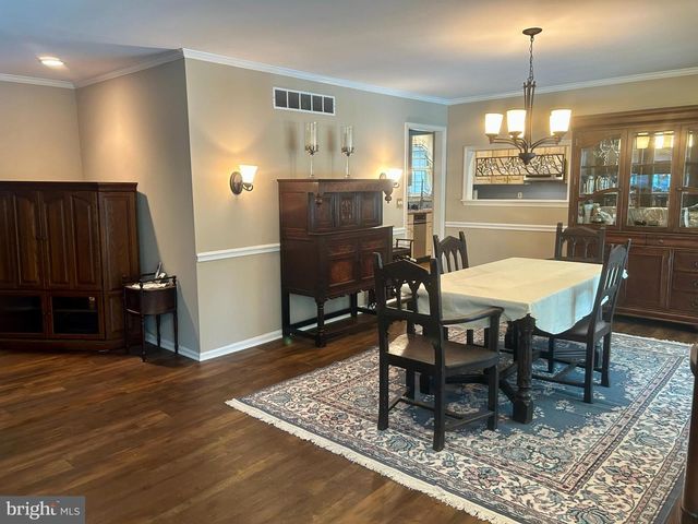 100 S SHORE DR, Dover, DE 19901