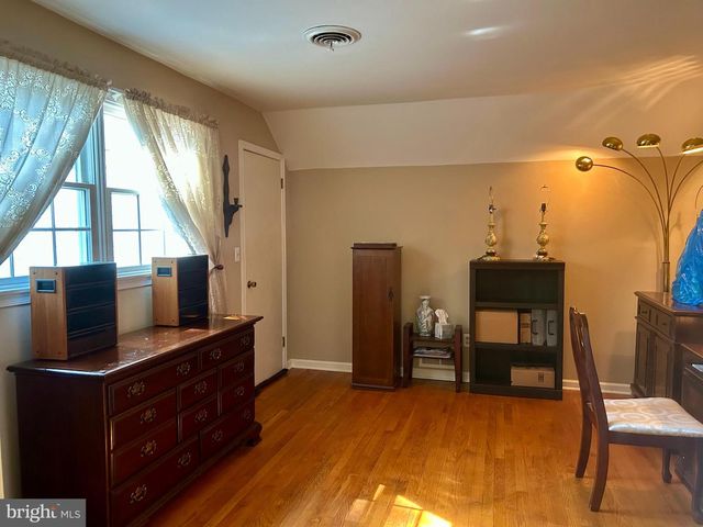 100 S SHORE DR, Dover, DE 19901