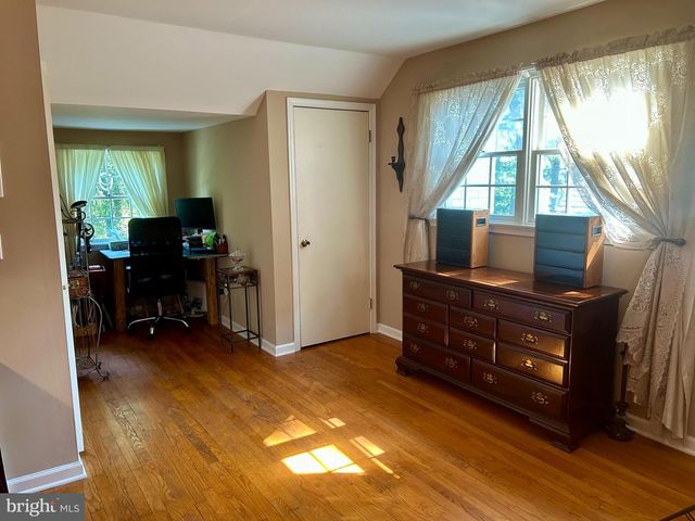 100 S SHORE DR, Dover, DE 19901