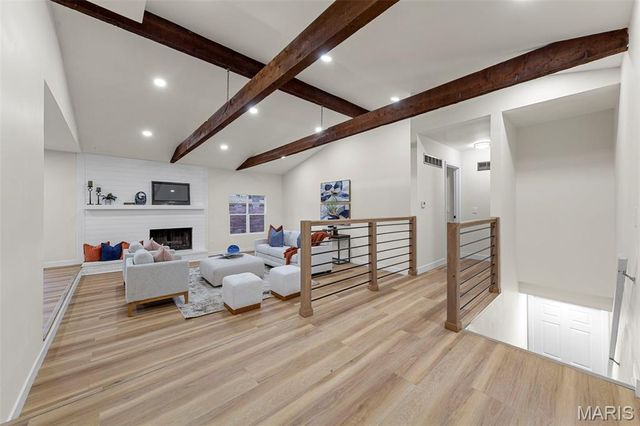 3143 La Baron Lane, St Charles, MO 63303