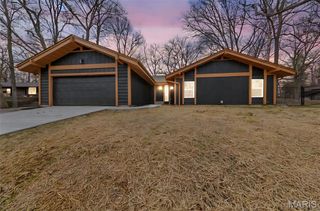 3143 La Baron Lane, St Charles, MO 63303