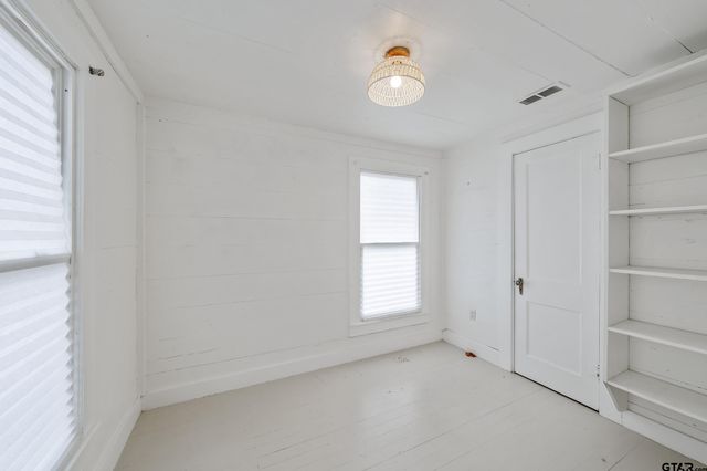 704 W 3RD St, Tyler, TX 75701