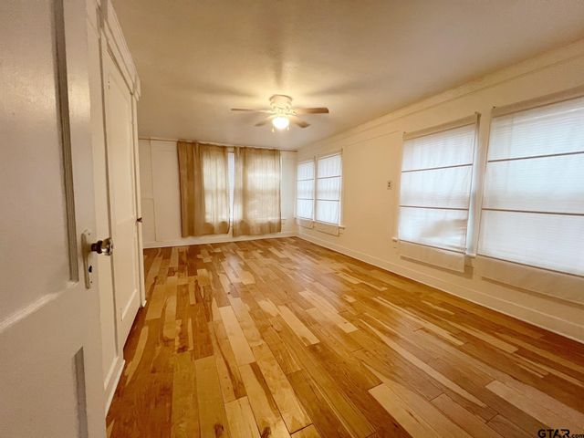 704 W 3RD St, Tyler, TX 75701