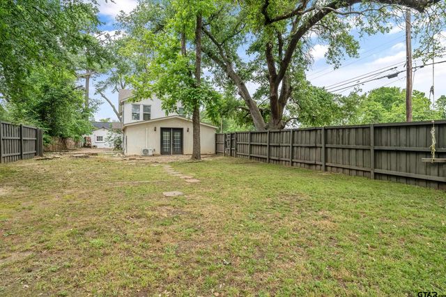 704 W 3RD St, Tyler, TX 75701