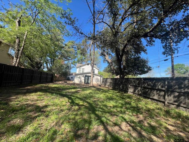 704 W 3RD St, Tyler, TX 75701