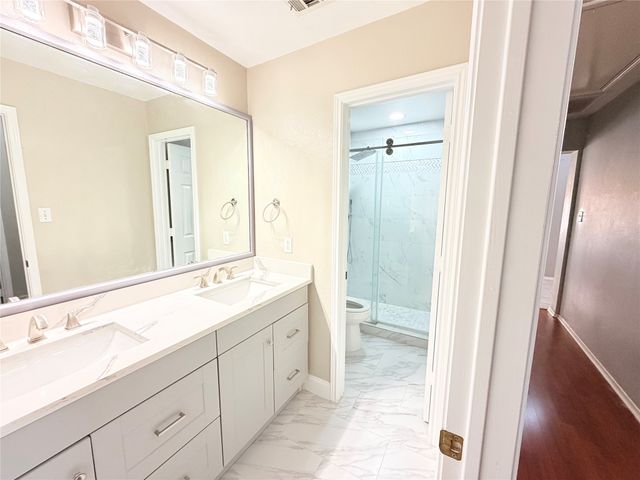 301 Mimosa Drive, Murphy, TX 75094