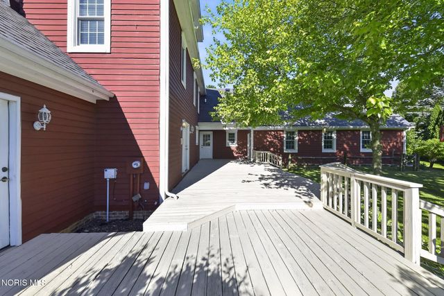 5238 River Ridge Circle, Sylvania, OH 43560