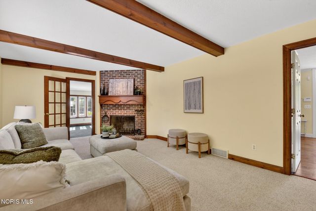 5238 River Ridge Circle, Sylvania, OH 43560