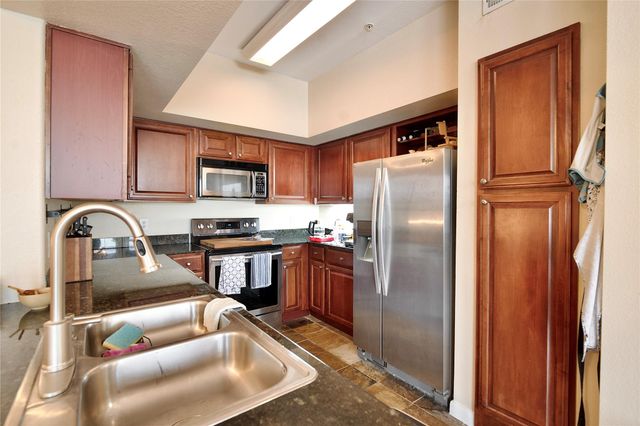 7575 Kirby Drive 1410, Houston, TX 77030