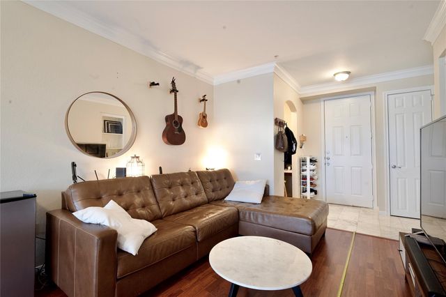 7575 Kirby Drive 1410, Houston, TX 77030