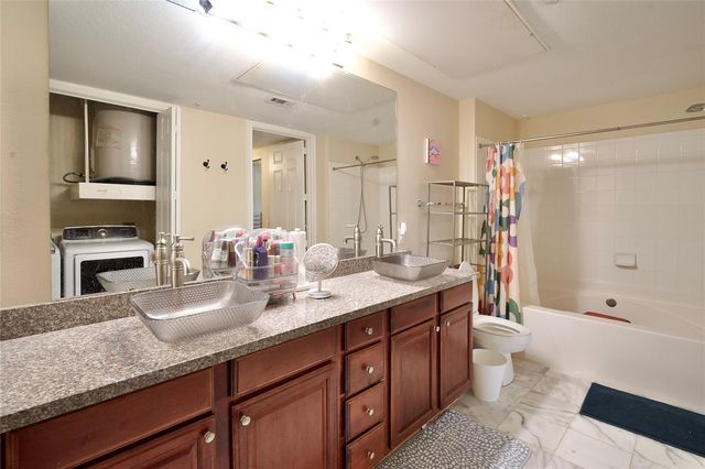 7575 Kirby Drive 1410, Houston, TX 77030