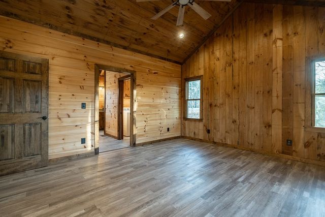 612 Kensington Drive, Mineral Bluff, GA 30559